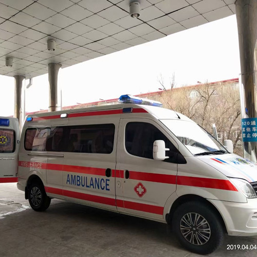 鹤峰救护车出租服务案例2